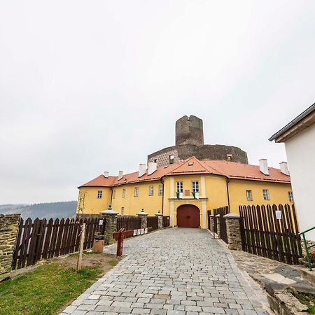 Penzion Hradu Svojanov Svojanov  Exterior photo