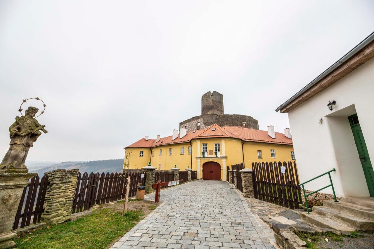 Penzion Hradu Svojanov Svojanov  Exterior photo